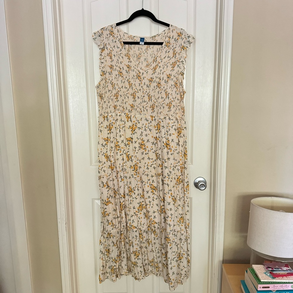 Old Navy Smocked Floral Midi Dress XXL